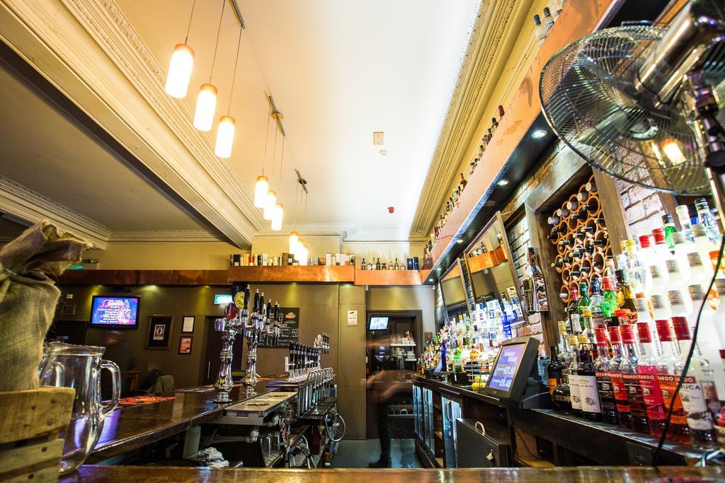 The Duke Of Edinburgh Hotel & Bar Barrow-in-Furness Екстериор снимка